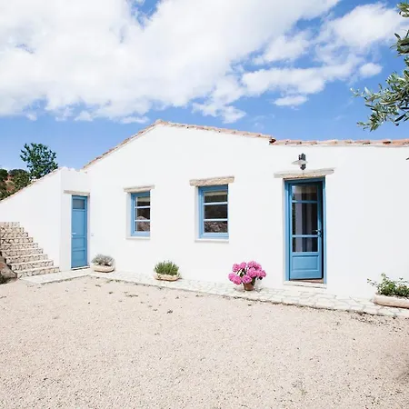 Le Di Tenute Filaris Guest house *